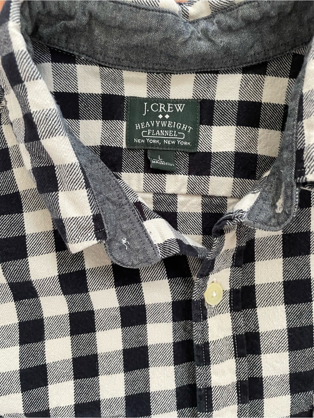 J.Crew Heavyweight Flannel Shirt L Black White Buffalo Check Button 100% cotton - Picture 3 of 6